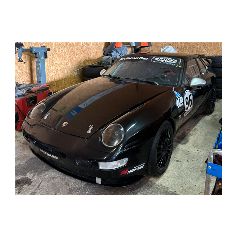 PORSCHE 968 CLUB SPORT – RACE-READY ROLLING CHASSIS –